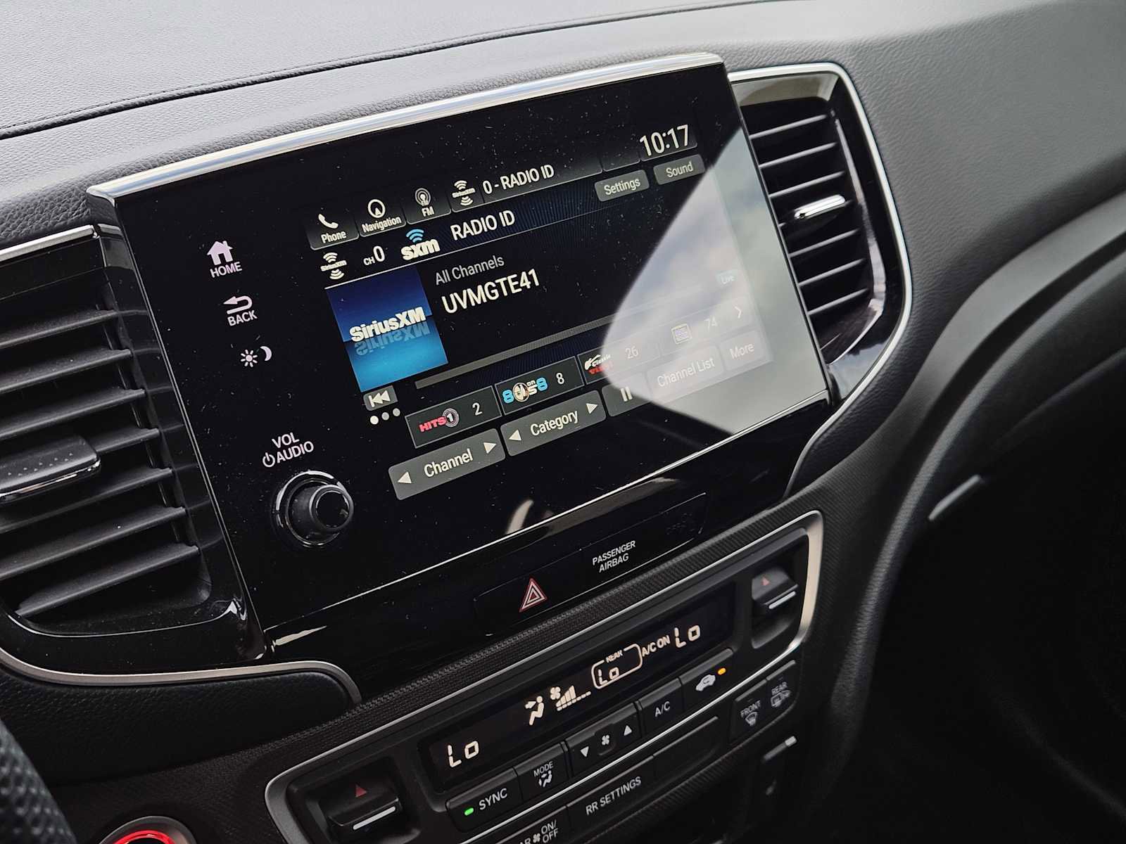 Used 2024 Honda Passport TrailSport image 17