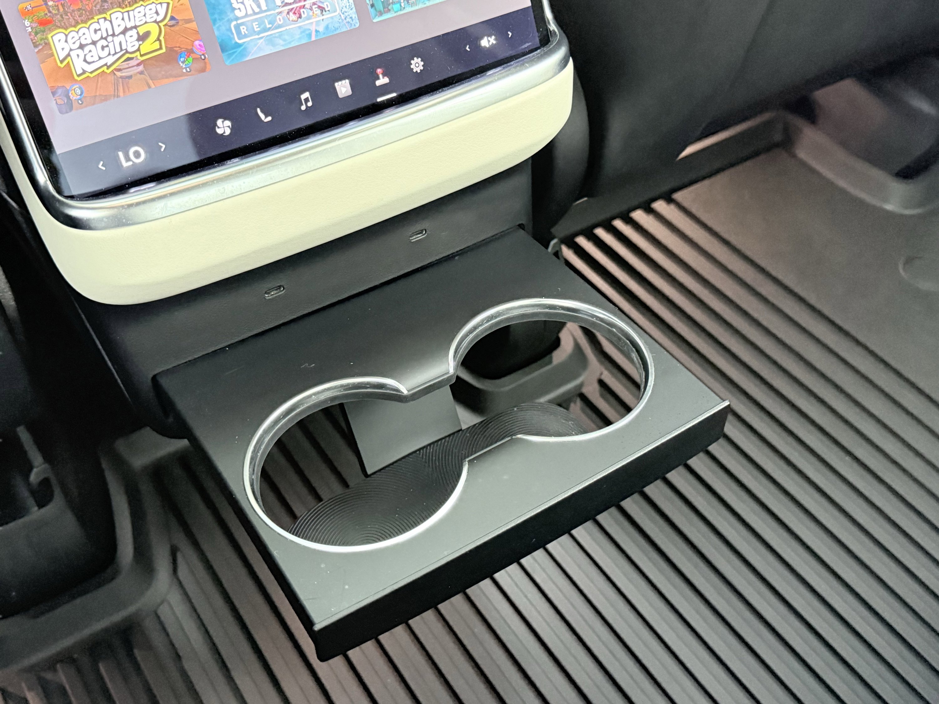 Used 2023 Tesla Model X Plaid image 51