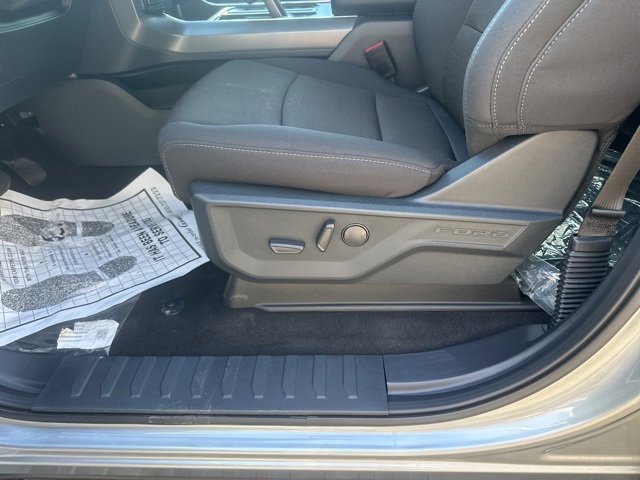 New 2025 Ford F150 XLT w/ Equipment Group 302A MID image 17