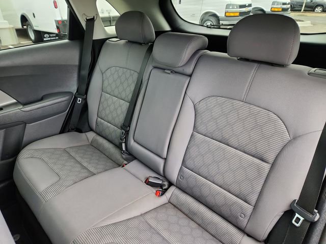Used 2017 Kia Niro LX image 26