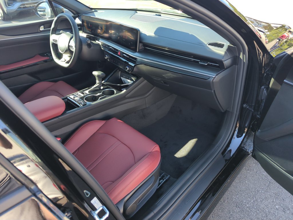 New 2027 Kia K5 GT-Line image 35