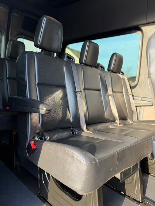 Used 2023 Mercedes-Benz Sprinter 2500 image 17