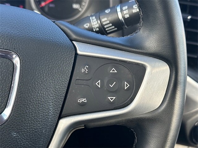 Used 2023 GMC Acadia SLT image 23