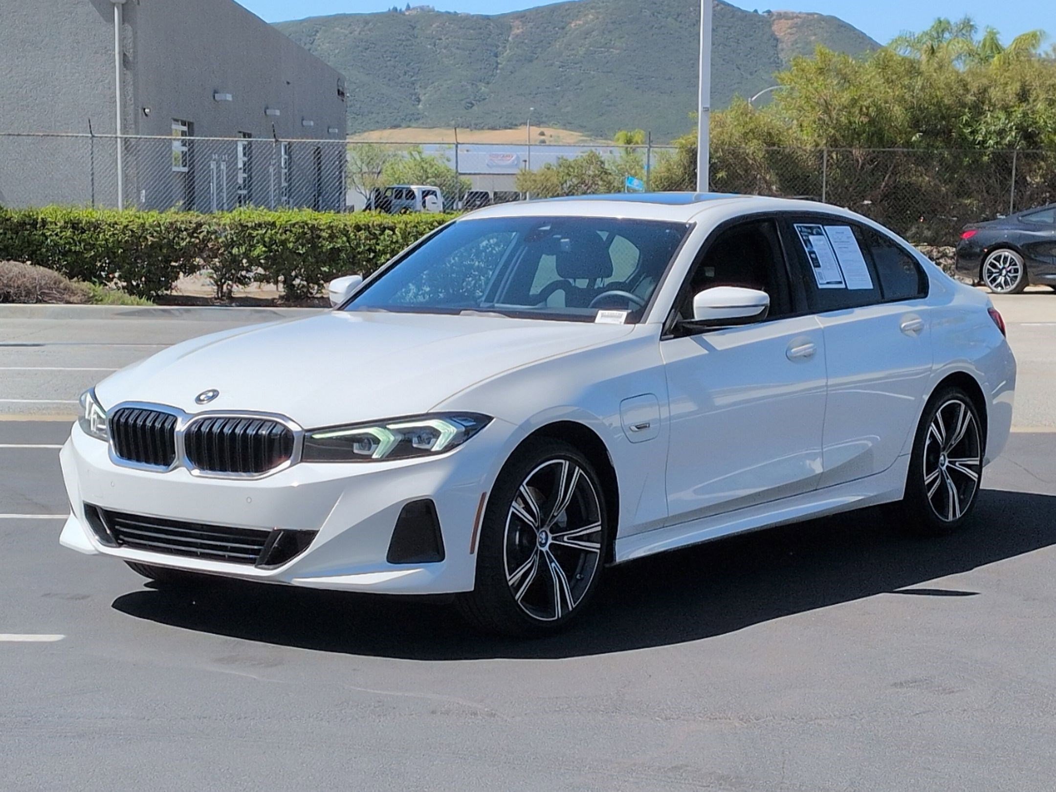 Used 2023 BMW 330e w/ Premium Package image 5