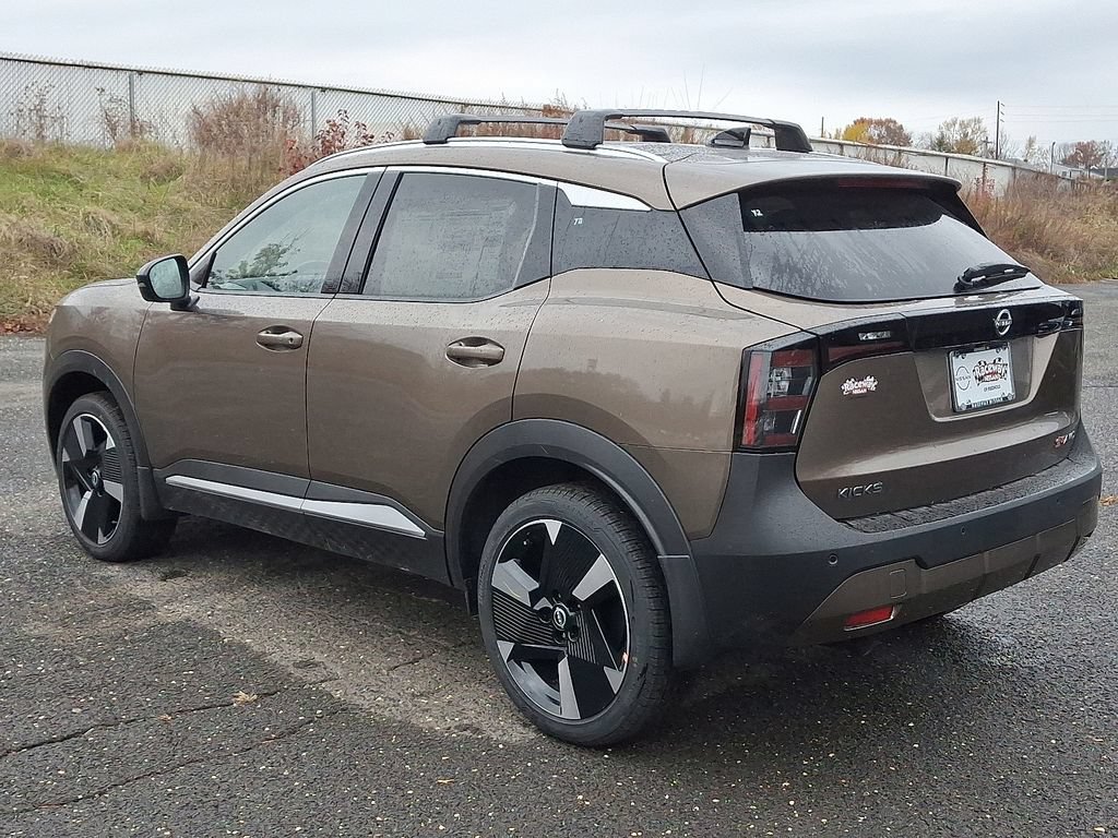 New 2026 Nissan Kicks SR w/ Cold Weather Package AWD/4WD image 4