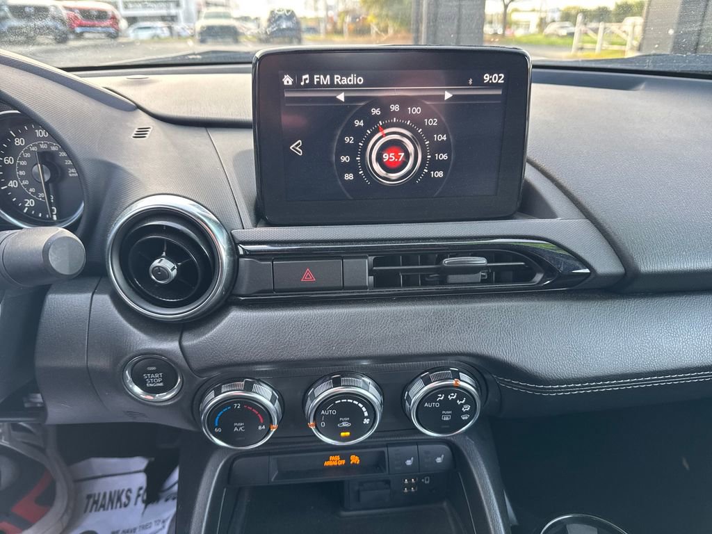 Used 2021 MAZDA MX-5 Miata Grand Touring image 18