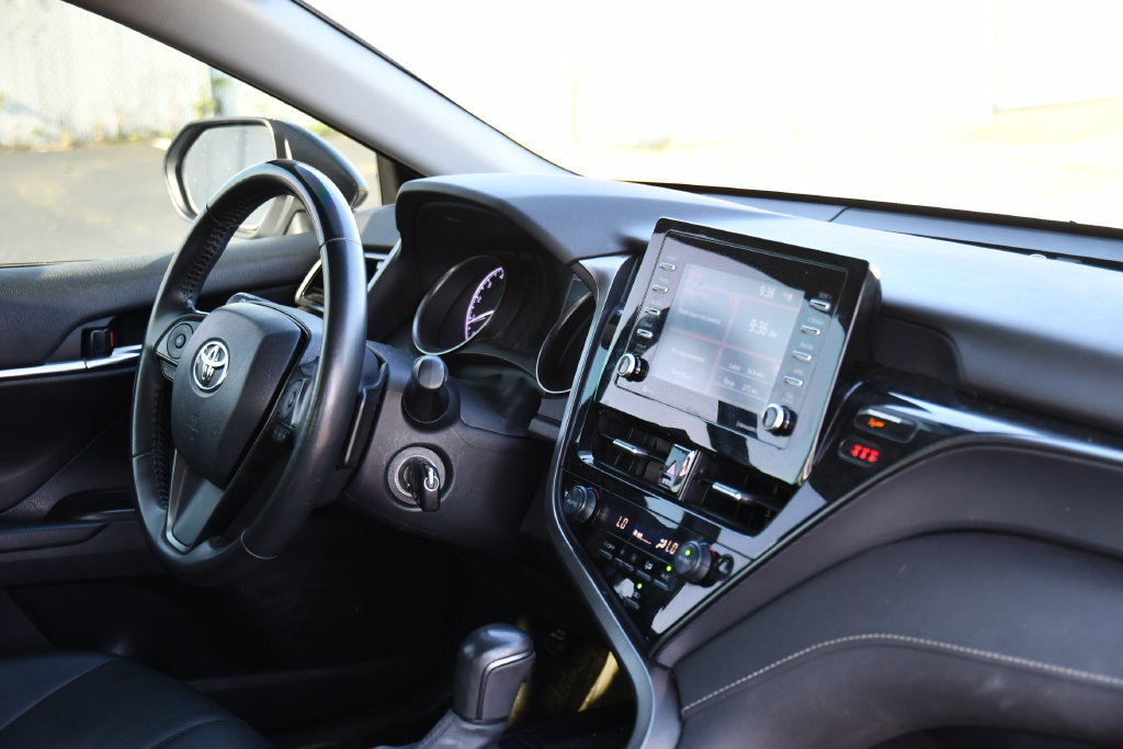 Used 2023 Toyota Camry SE FWD image 27