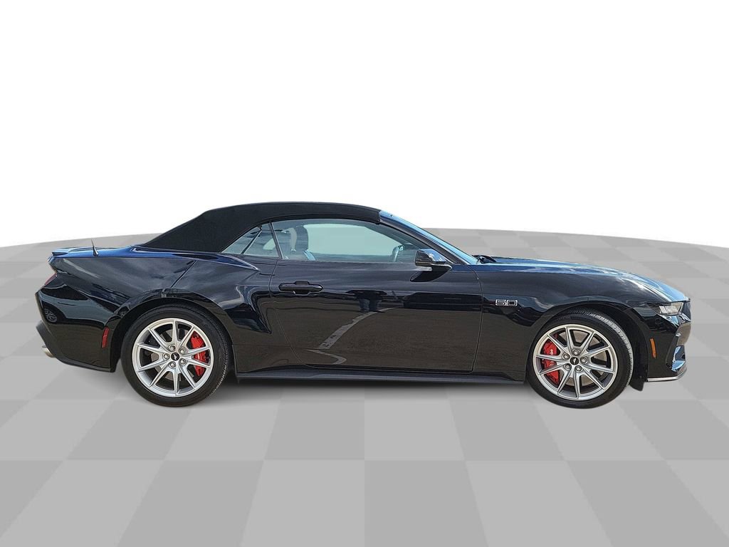 Used 2024 Ford Mustang GT Premium image 9