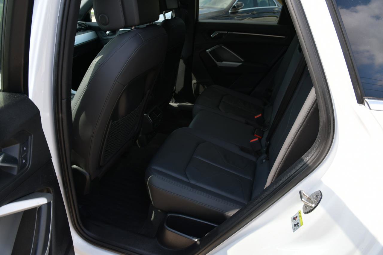 Used 2020 Audi Q3 2.0T Premium AWD/4WD image 26