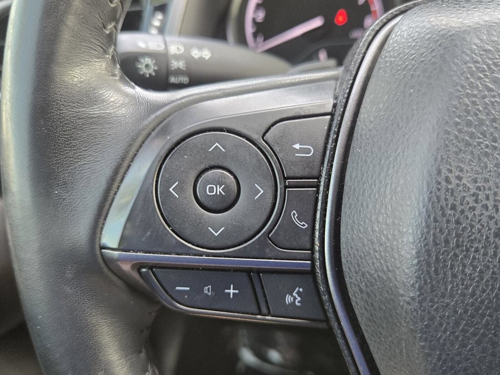 Used 2024 Toyota Camry SE w/ Convenience Package FWD image 23