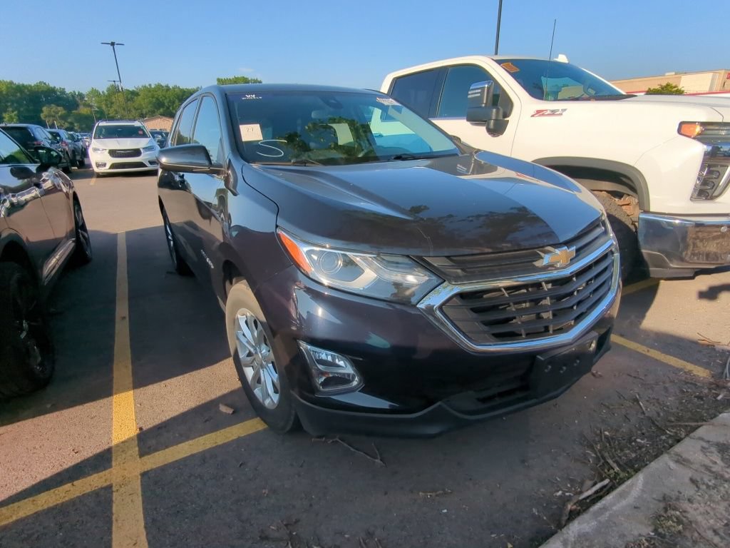 Used 2020 Chevrolet Equinox LT w/ Driver Convenience Package AWD/4WD image 3
