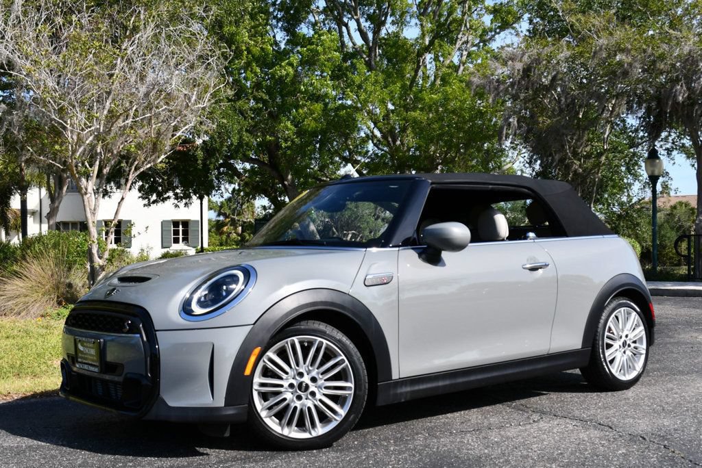 Used 2023 MINI Cooper S w/ Signature Upholstery Package FWD image 25