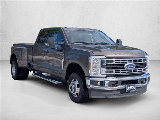 Certified 2023 Ford F350 XLT w/ 360-Degree Camera Package image 3