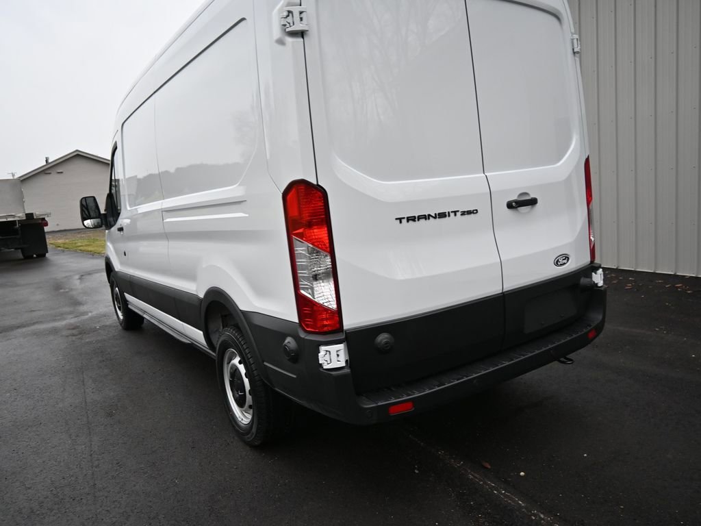 New 2026 Ford Transit 250 148 Medium Roof w/ Load Area Protection Package image 27