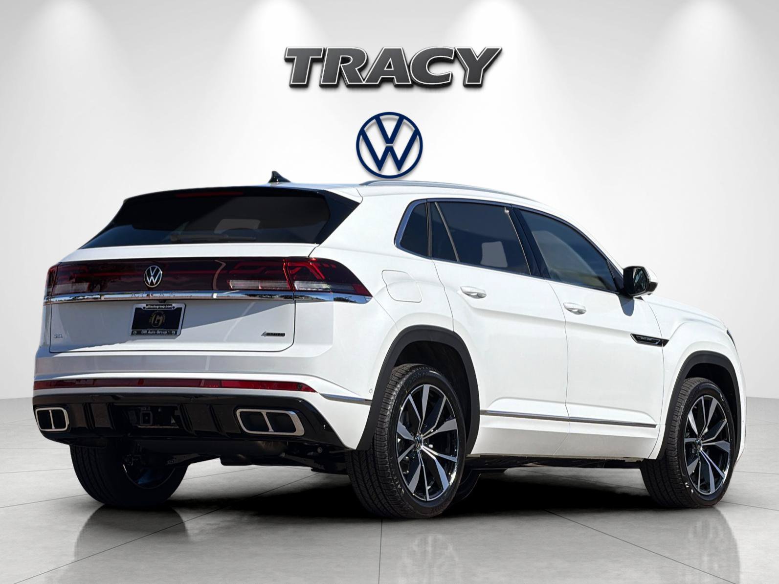 New 2026 Volkswagen Atlas Cross Sport SEL Premium R-Line AWD/4WD image 4