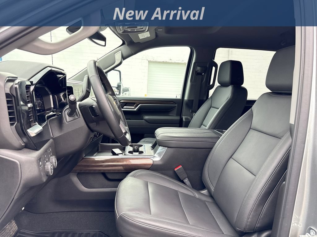 Certified 2026 Chevrolet Silverado 2500 LT w/ All Star Edition AWD/4WD image 6