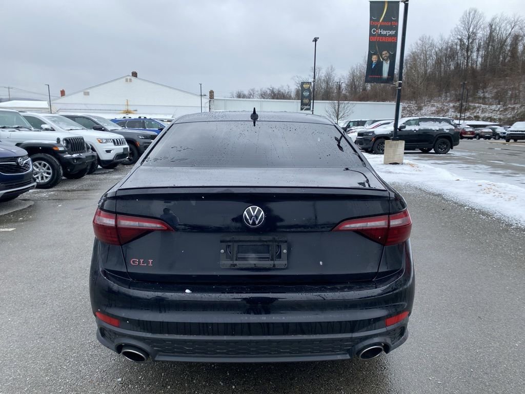 Used 2023 Volkswagen Jetta GLI Autobahn w/ GLI Black Package image 3