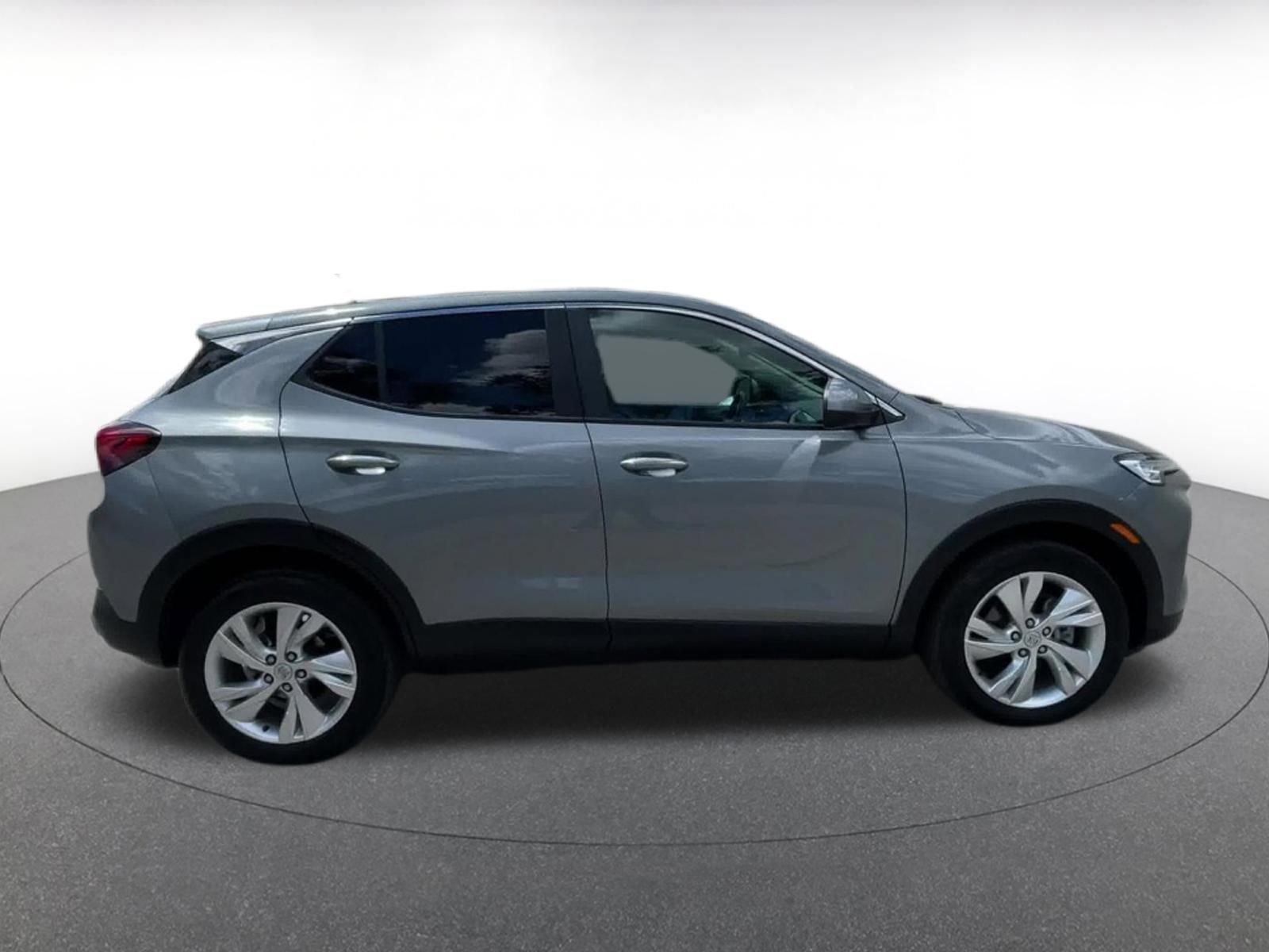 Used 2025 Buick Encore GX Preferred image 16