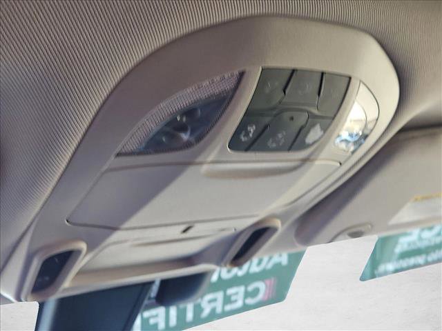 Used 2018 Chrysler Pacifica Limited FWD image 22