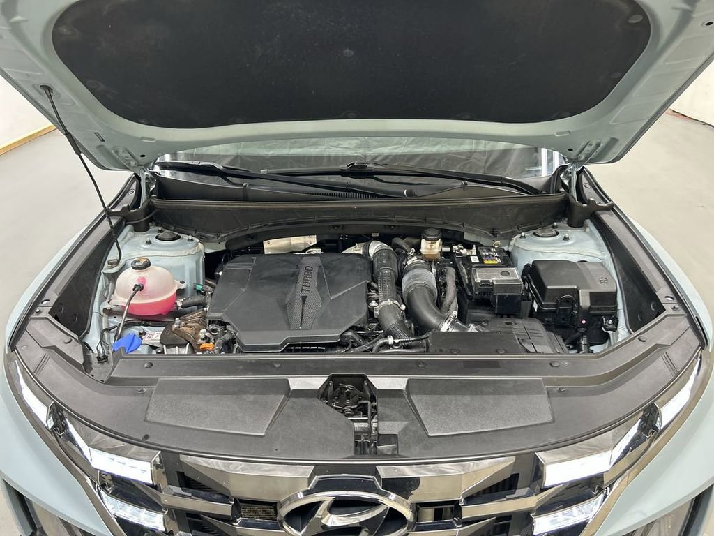 Used 2022 Hyundai Santa Cruz Limited w/ Cargo Package AWD/4WD image 25