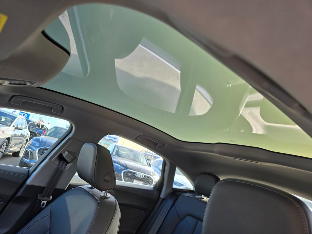 Used 2025 Audi A5 2.0T Premium Plus image 5