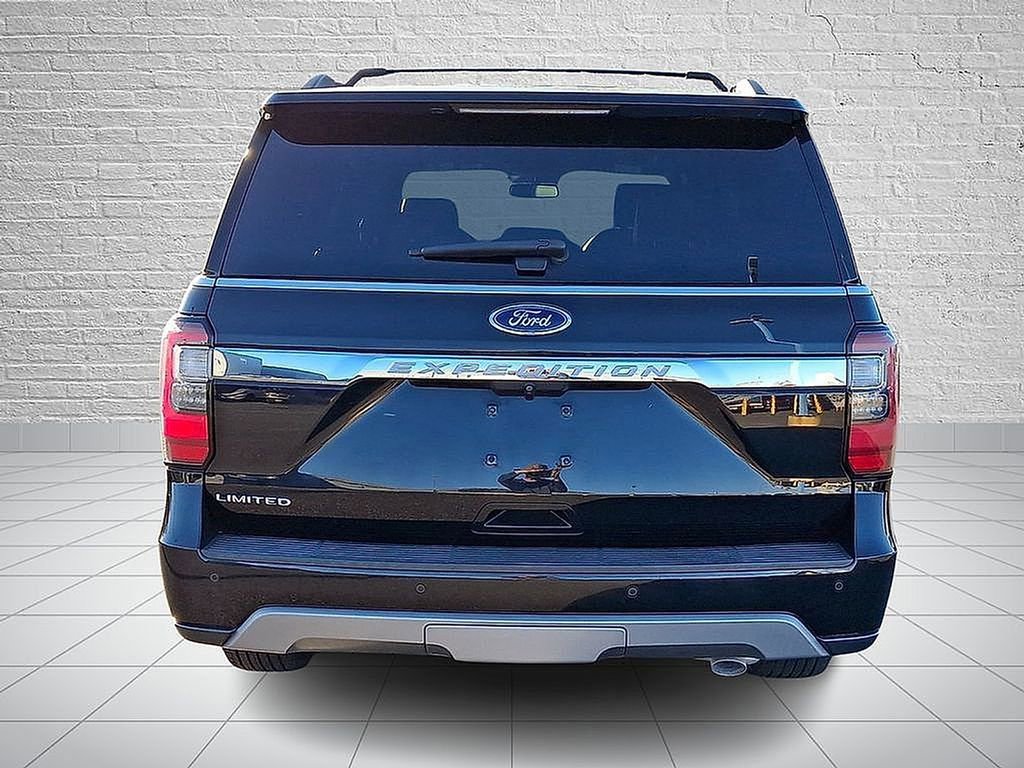 Used 2019 Ford Expedition Limited w/ Cargo Package image 9