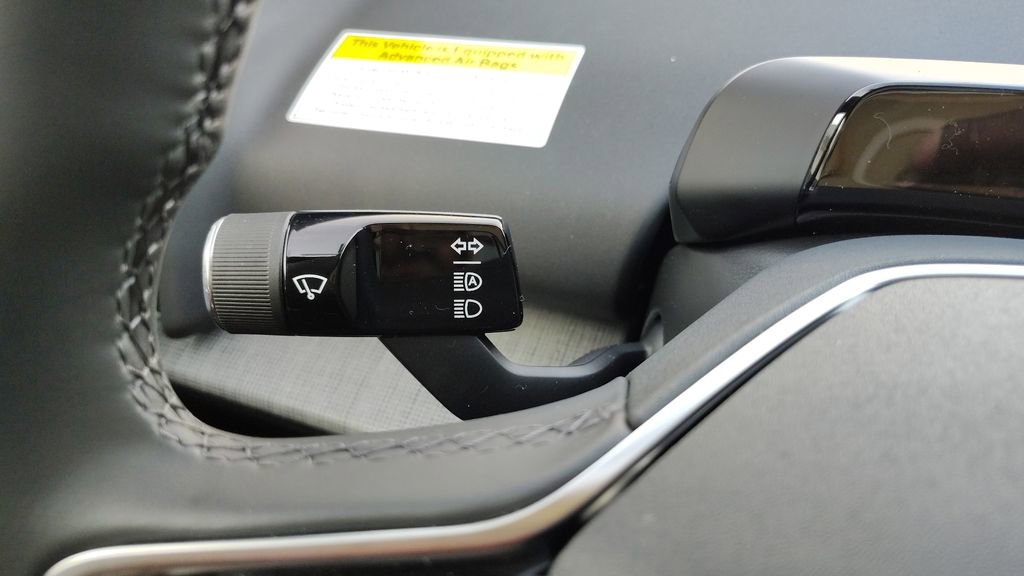 New 2026 Volvo EX30 Plus w/ Climate Package image 13