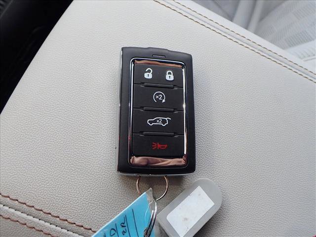 New 2026 Jeep Cherokee Overland w/ Trailer Tow Group image 29