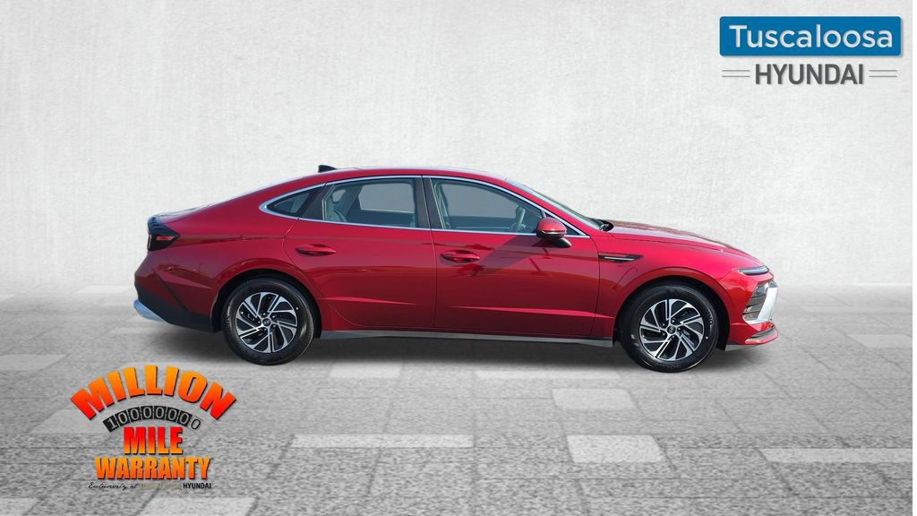 New 2026 Hyundai Sonata Blue FWD image 9