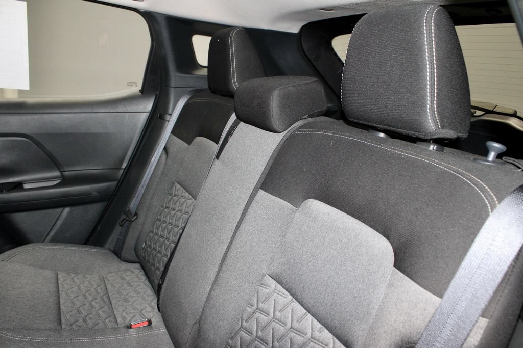 Certified 2025 Nissan Kicks SV AWD/4WD image 21