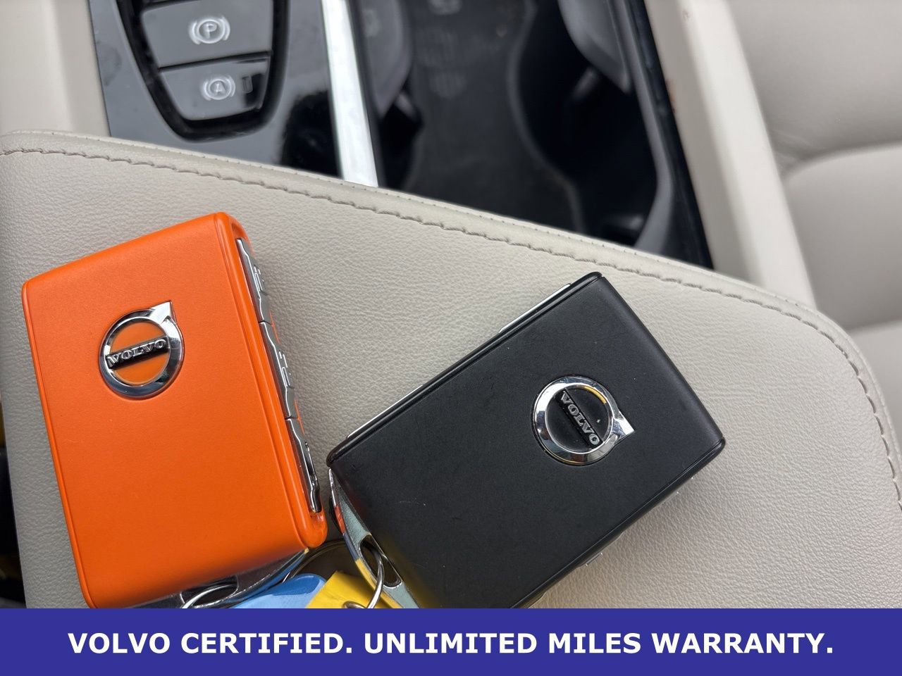 Certified 2024 Volvo XC60 B5 Plus w/ Protection Package Premier image 28