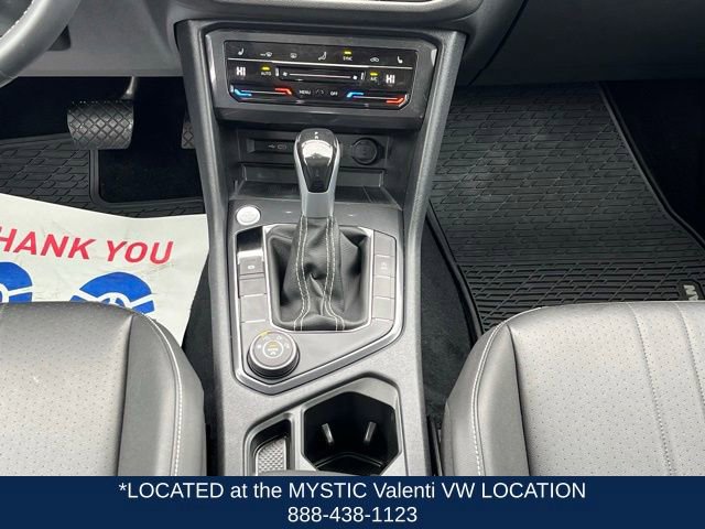 Certified 2023 Volkswagen Tiguan SE w/ Panoramic Sunroof Package AWD/4WD image 18