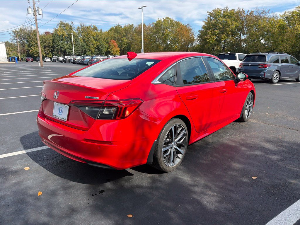 Used 2024 Honda Civic Touring image 5