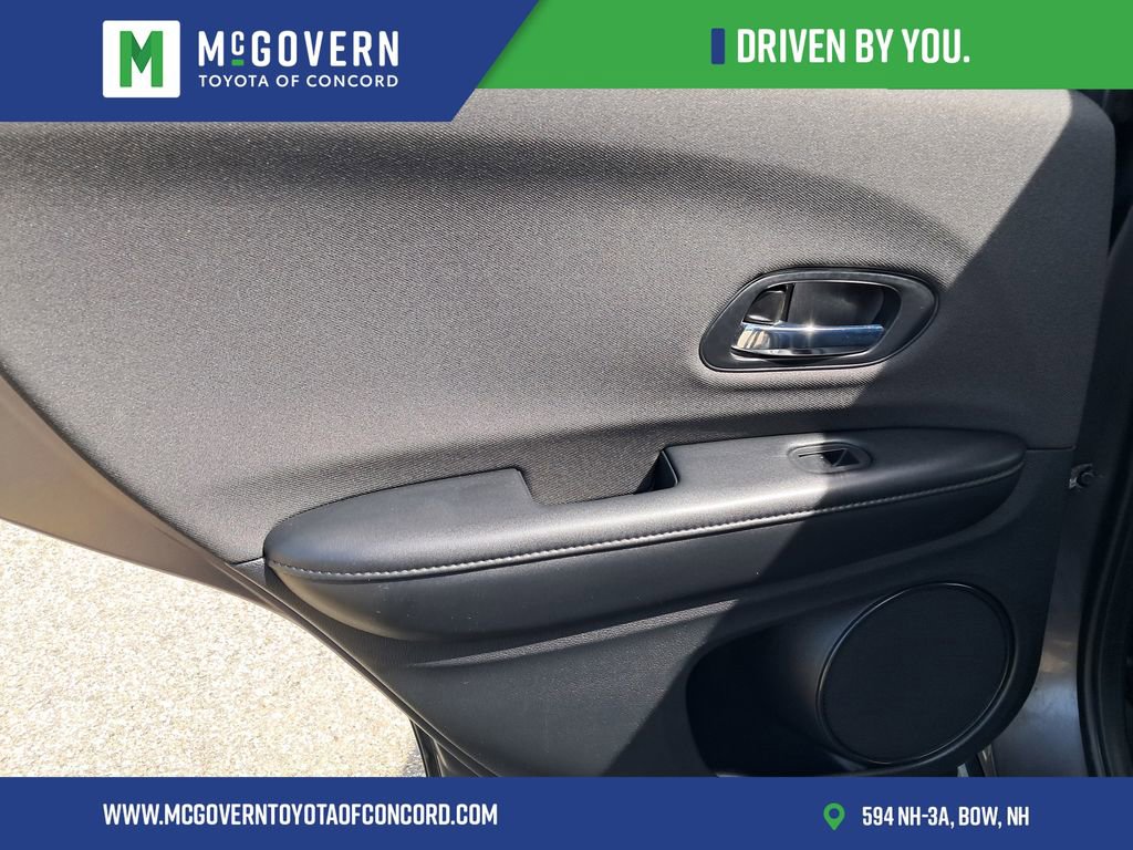 Used 2019 Honda HR-V LX image 11