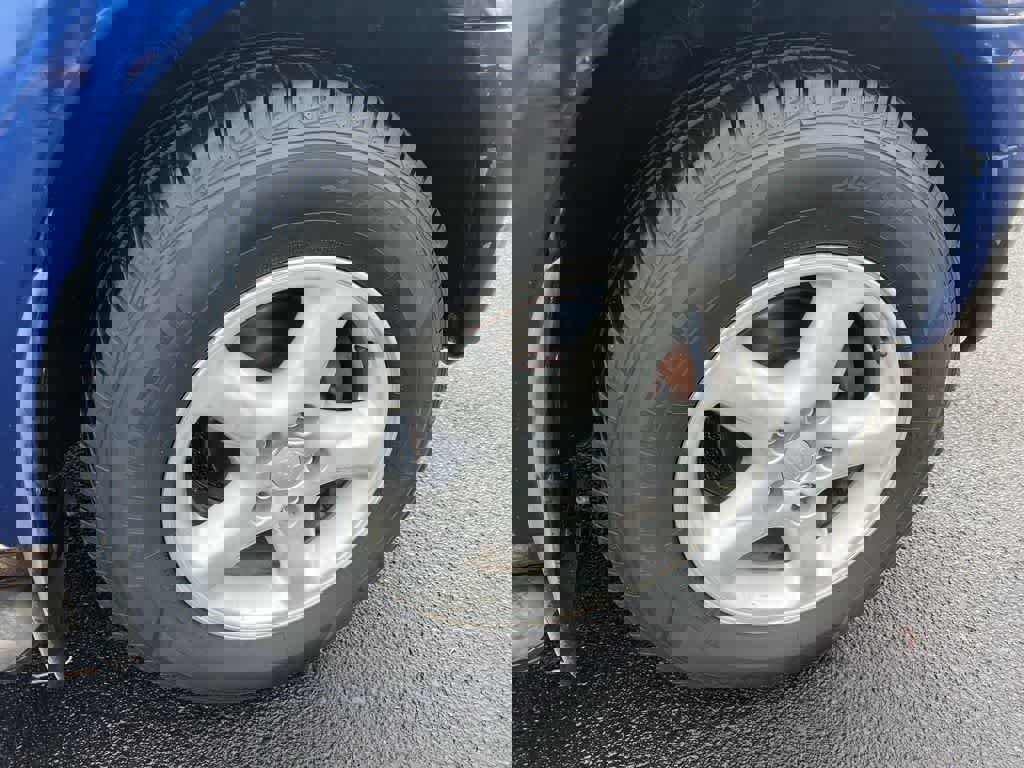 Used 2003 Toyota RAV4 4WD image 16