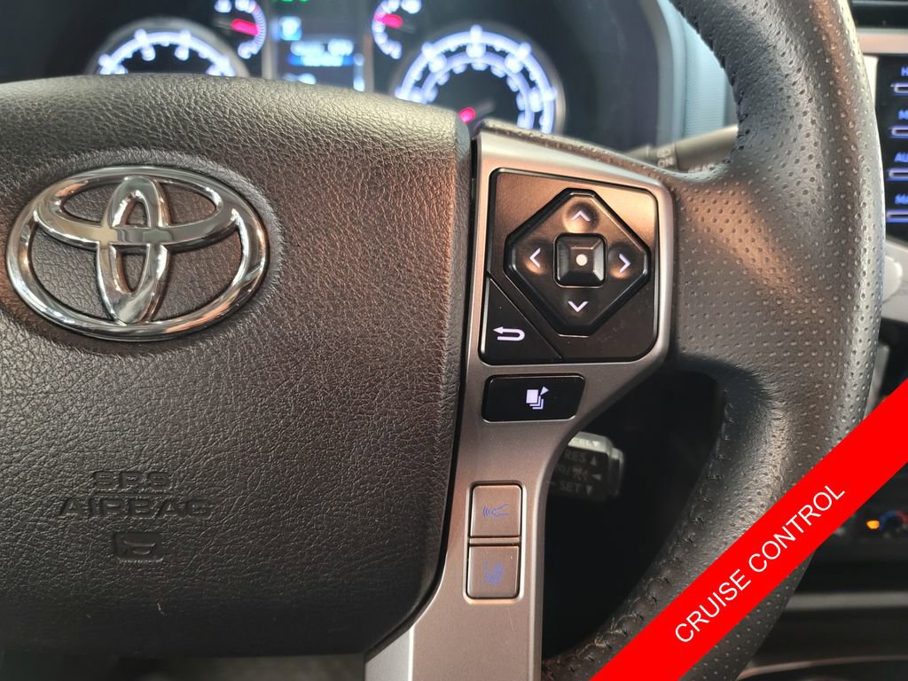 Used 2022 Toyota 4Runner Limited AWD/4WD image 15