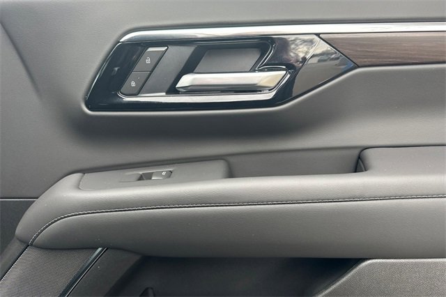 New 2026 Chevrolet Tahoe LS w/ LPO, Dark Essentials Package image 24