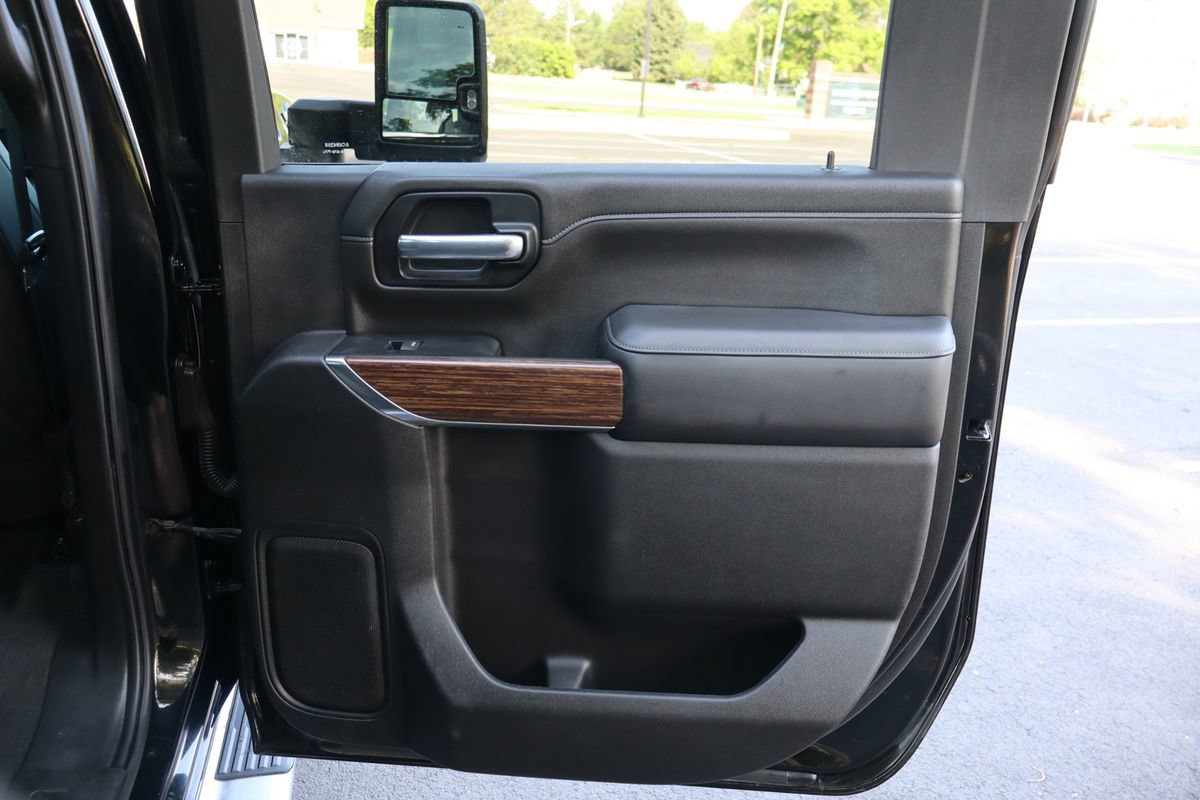 Used 2022 Chevrolet Silverado 3500 High Country w/ Safety Package II AWD/4WD image 25