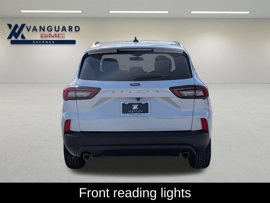 Used 2025 Ford Escape ST-Line FWD image 6