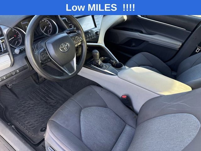 Used 2020 Toyota Camry LE FWD image 10