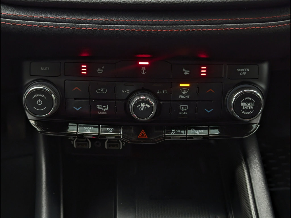 Used 2023 Dodge Durango R/T w/ Blacktop Package image 35