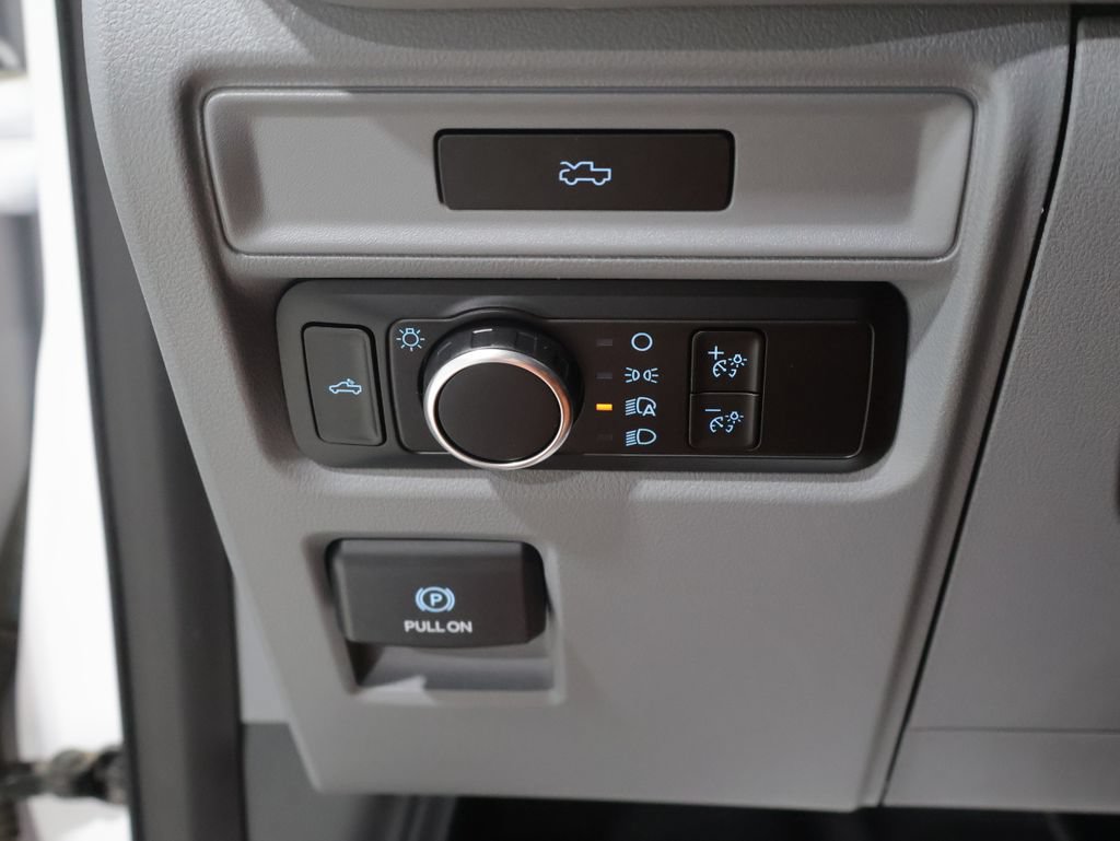 Used 2023 Ford F150 Lightning Pro AWD/4WD image 31