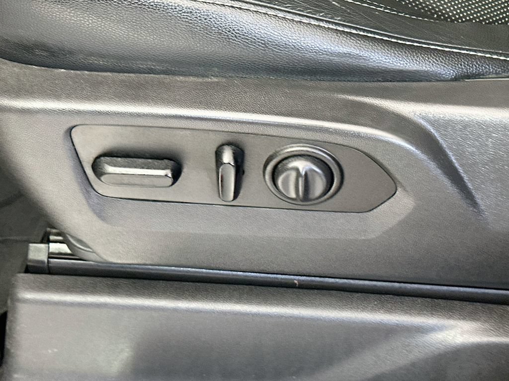 Used 2019 Chevrolet Silverado 1500 RST w/ All-Star Edition AWD/4WD image 20