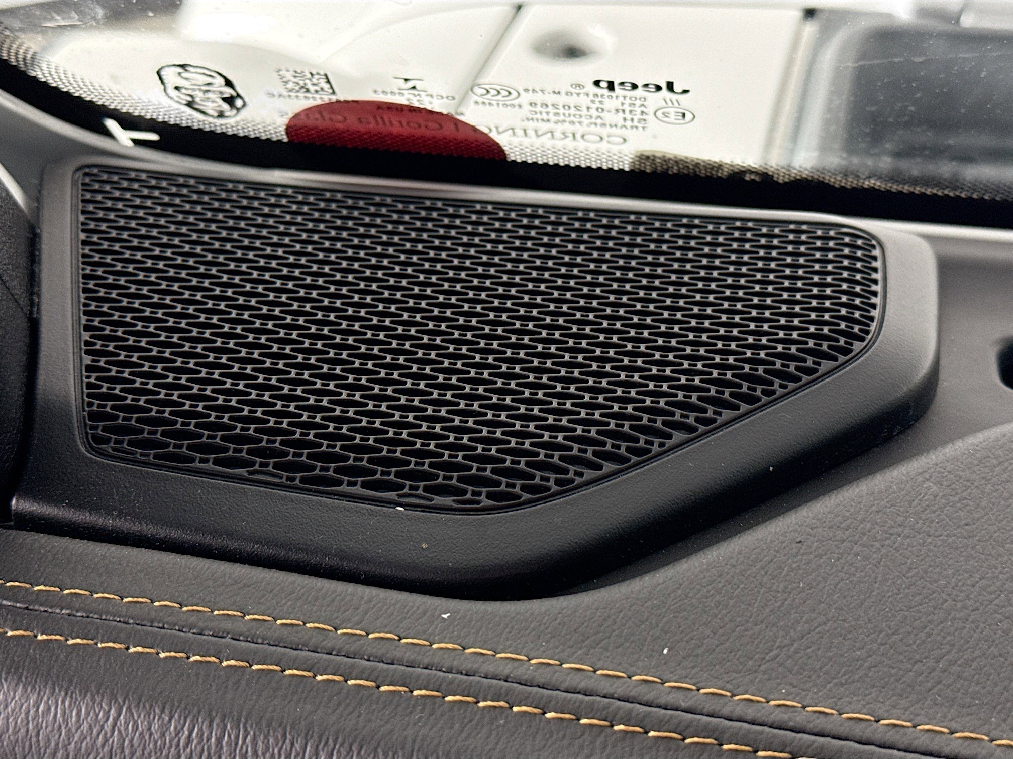 Used 2022 Jeep Wrangler Unlimited Sahara image 22