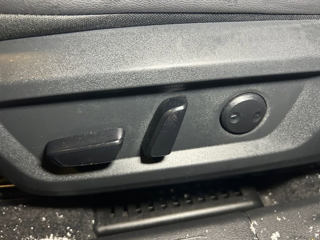 Used 2026 Nissan Rogue SL image 21