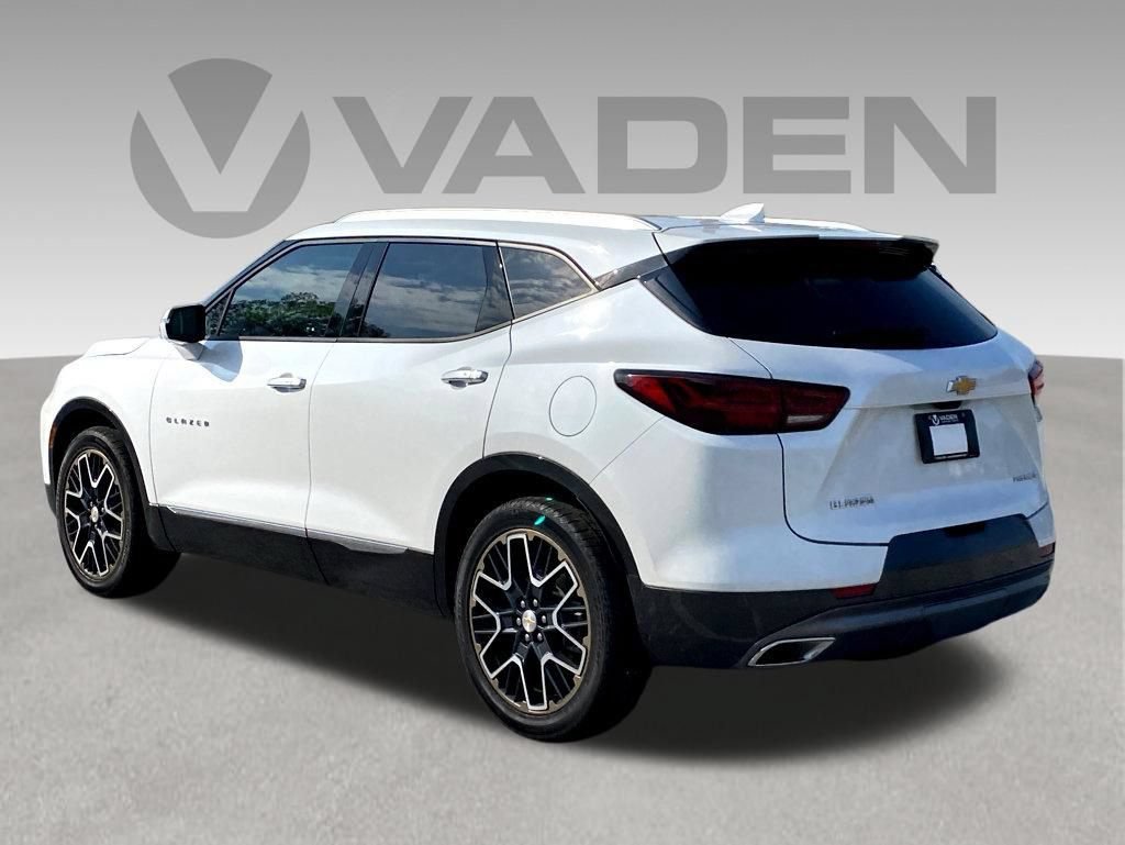 New 2024 Chevrolet Blazer Premier w/ Driver Confidence II Package FWD image 32