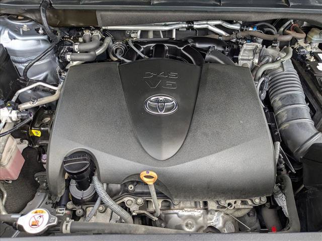 Used 2021 Toyota Highlander XLE image 23