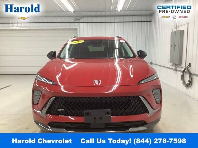 Certified 2025 Buick Envision Sport Touring image 2