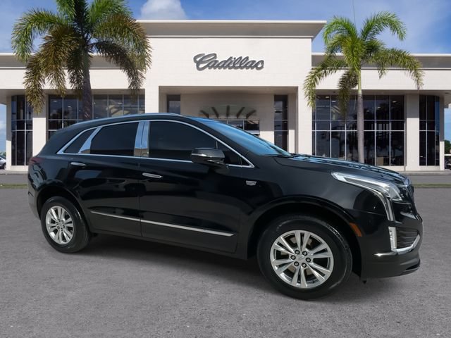 Certified 2024 Cadillac XT5 Luxury FWD image 17