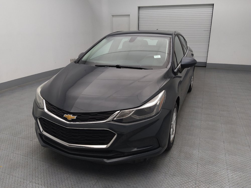 Used 2017 Chevrolet Cruze LT w/ Convenience Package FWD image 15